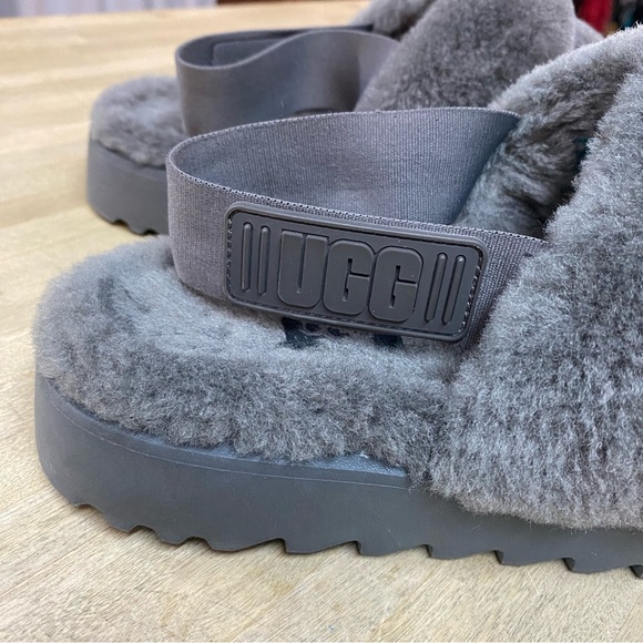 UGG Gray Super Fluff Slippers Sz 7 - Picture 2 of 6